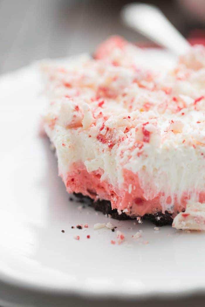 Peppermint Layered Pudding Dessert - LemonsforLulu.com