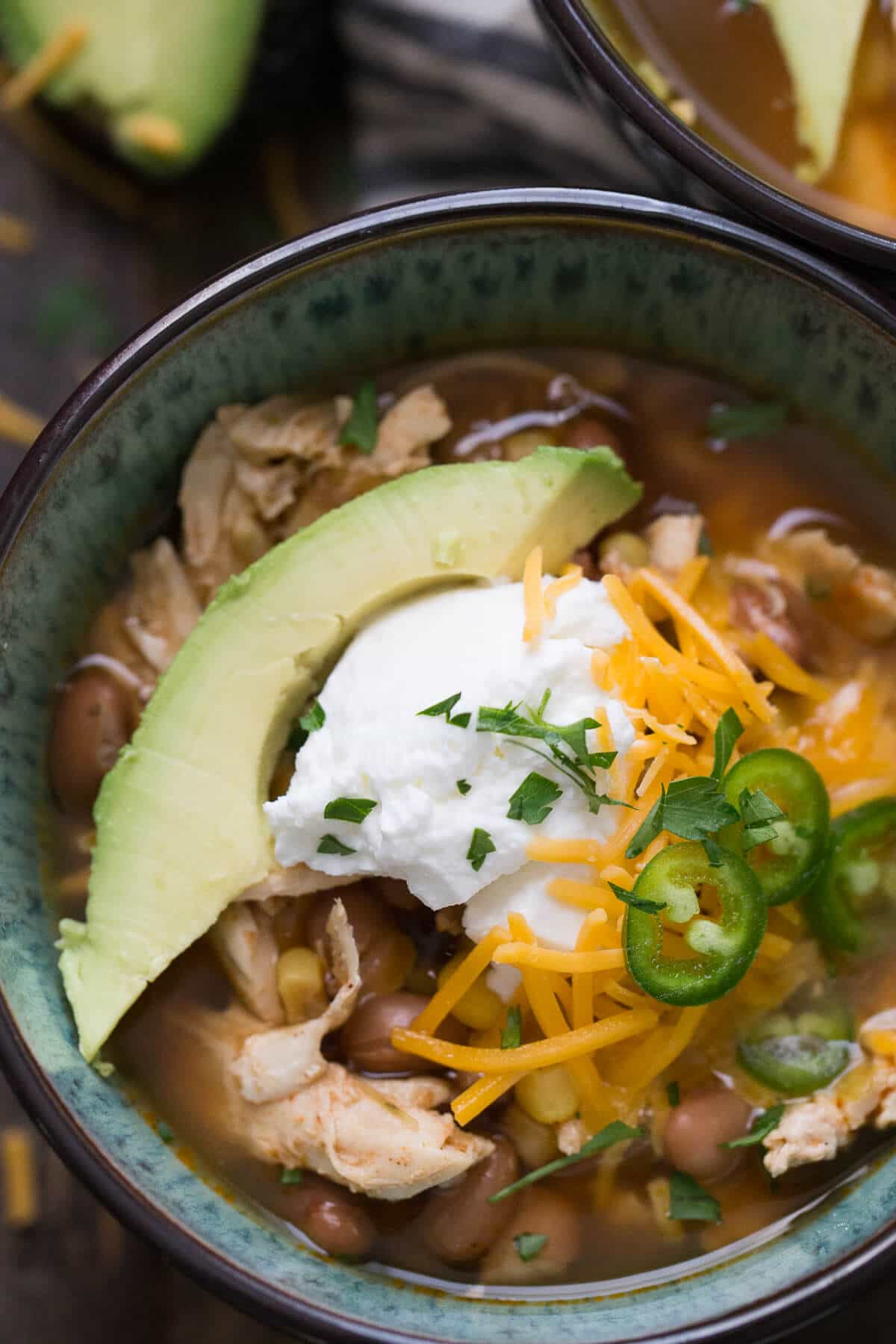 Slow Cooker Chicken Chili - LemonsforLulu.com