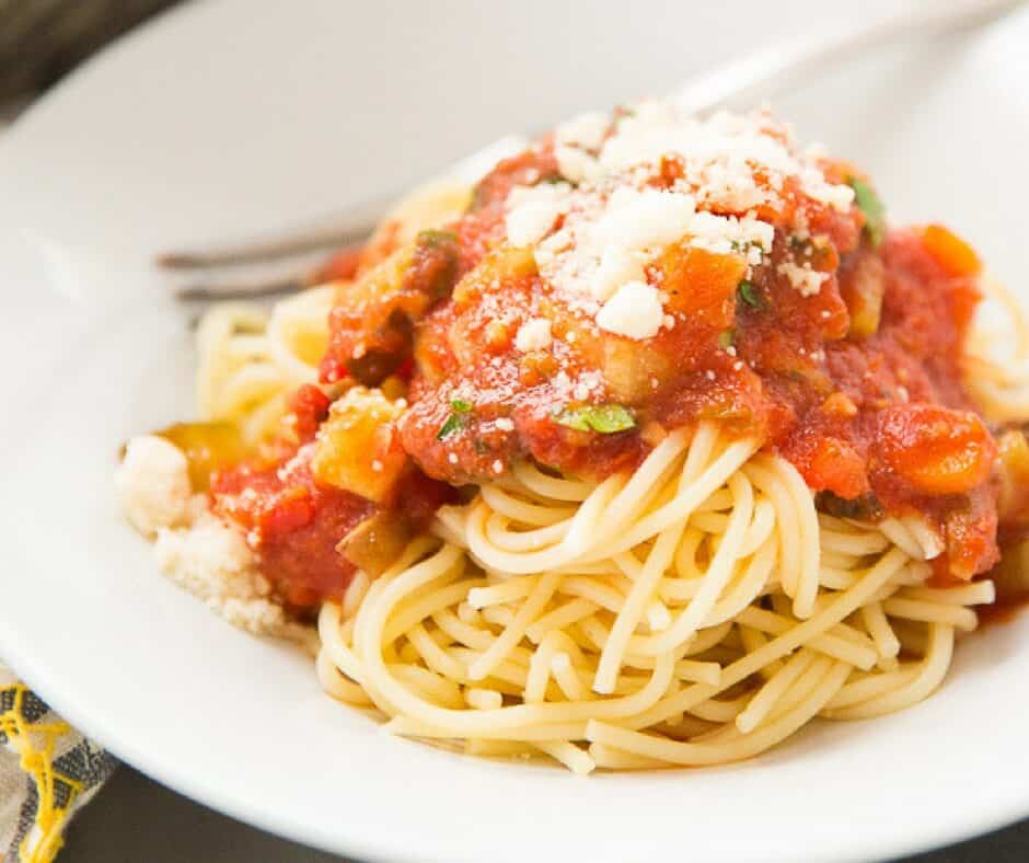 Vegetarian Bolognese | LemonsforLulu.com