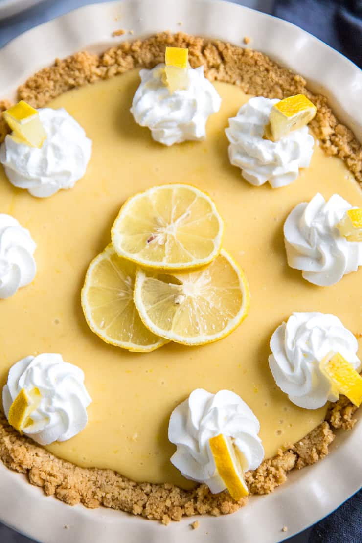 The BEST Lemon Pie | LemonsforLulu.com